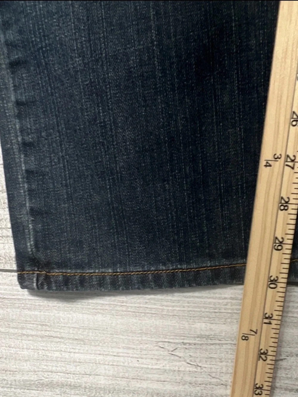 Levi’s 559 Relaxed Straight Jeans Men’s 32x30 Blue Denim Medium Wash Y2K
